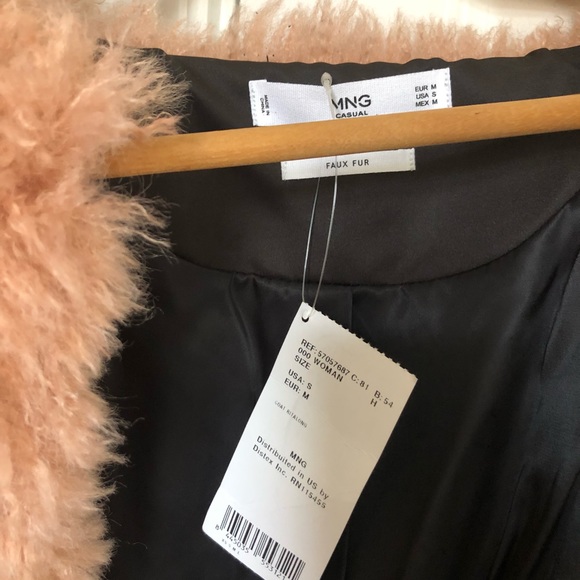 MANGO Pink Faux Fur Jacket NWT - Picture 5 of 7